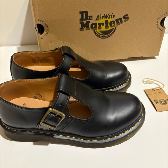 Black Leather DR. MARTENS 